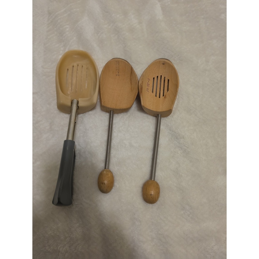 Shoe Stretchers - Picture 2 of 5